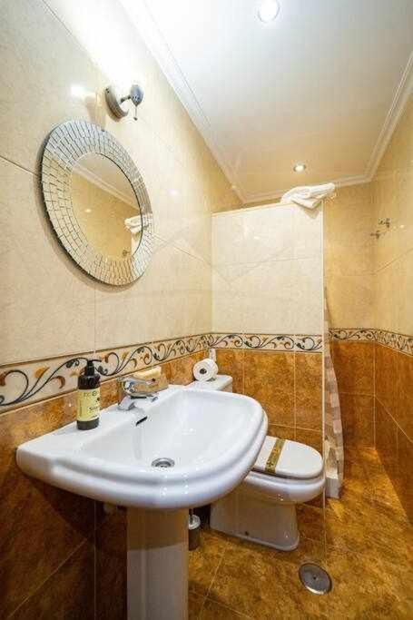 Villa Esgaya Gijón Dış mekan fotoğraf